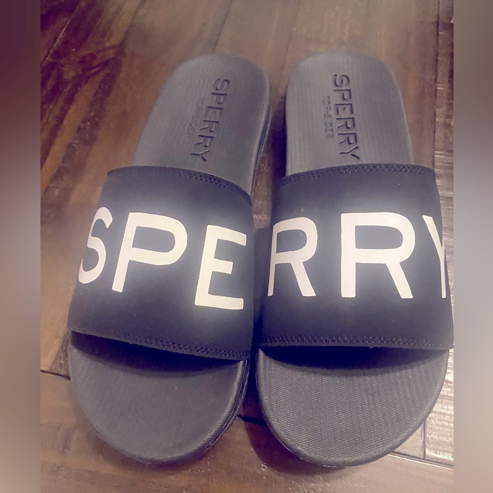 New Men’s Sperry Slides.